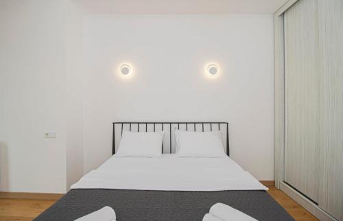 Vake Chic 2BR Comfort Home By Wehost