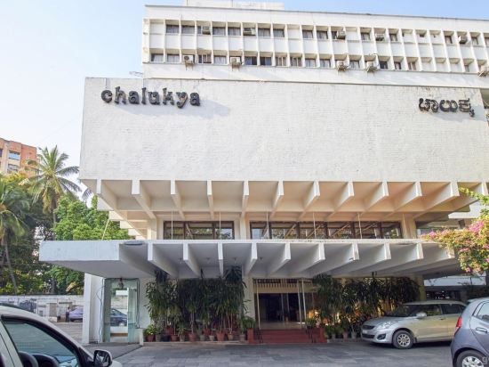Hotel Chalukya — Bengaluru — photo 2