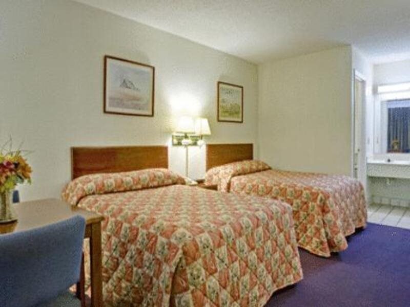 Americas Best Value Inn Dayton - photo 5
