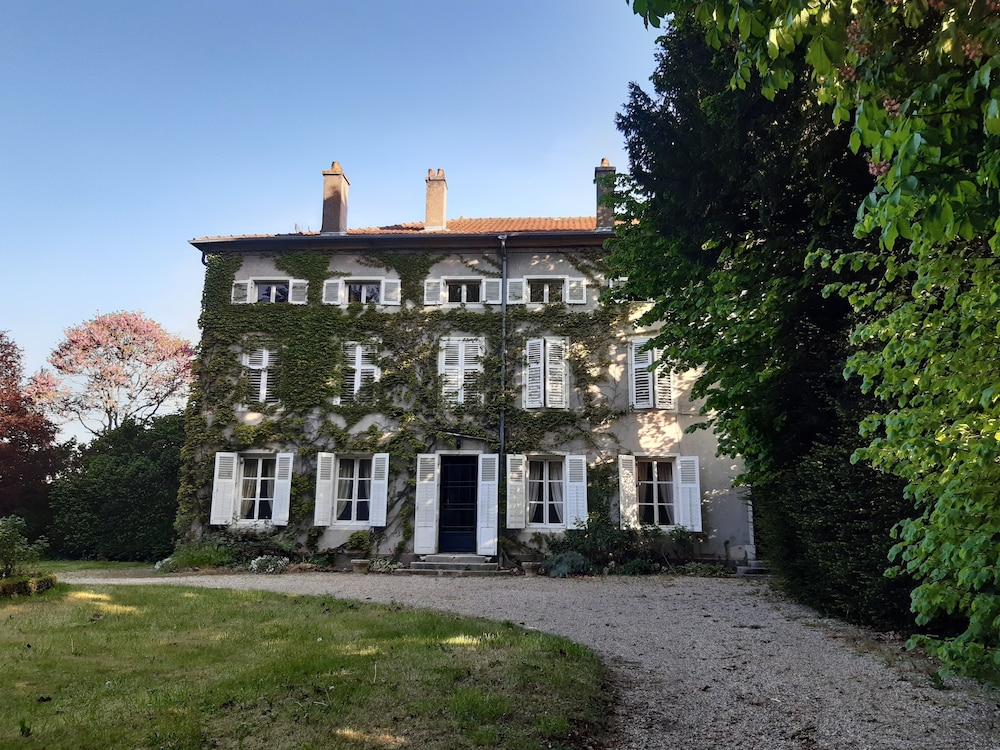 Logis Hotel Du Parc Pont a Mousson — hotel in Pont-A-Mousson
