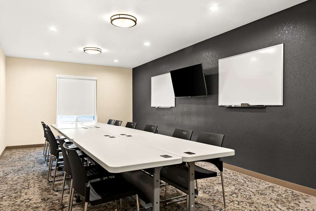 Everhome Suites Nampa Boise - photo 42