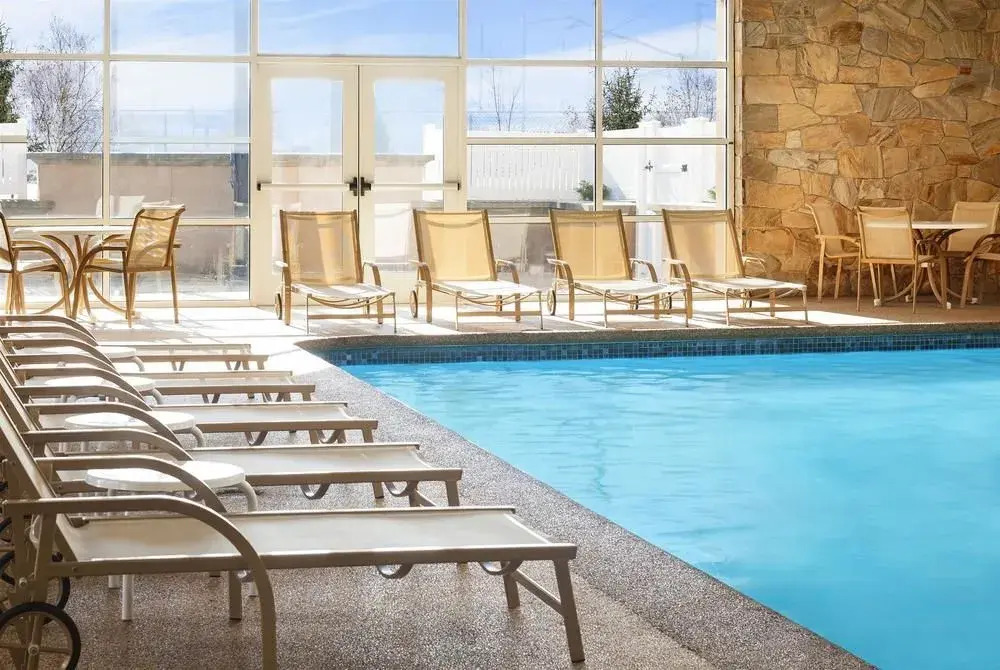Wyndham Providence Airport - photo 12