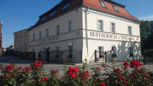 Zajazd Biskupi — Raciborz