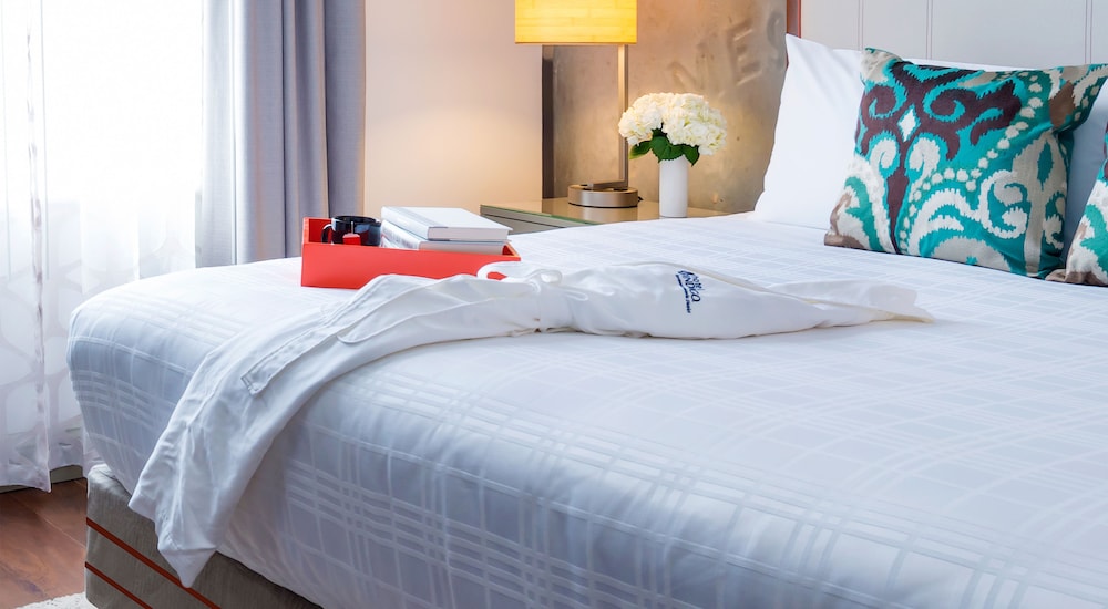 Hotel Indigo Savannah Historic District by IHG - photo 9