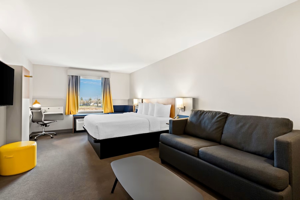 Holiday Inn Express & Suites George Quincy South by IHG - photo 6