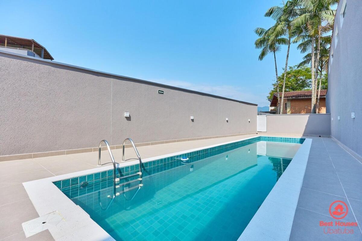 BH27 BH27: 1 Quadra d Praia Ar Churrasqueira Piscina — 4-Star Luxury Hotel in Ubatuba, Brasil