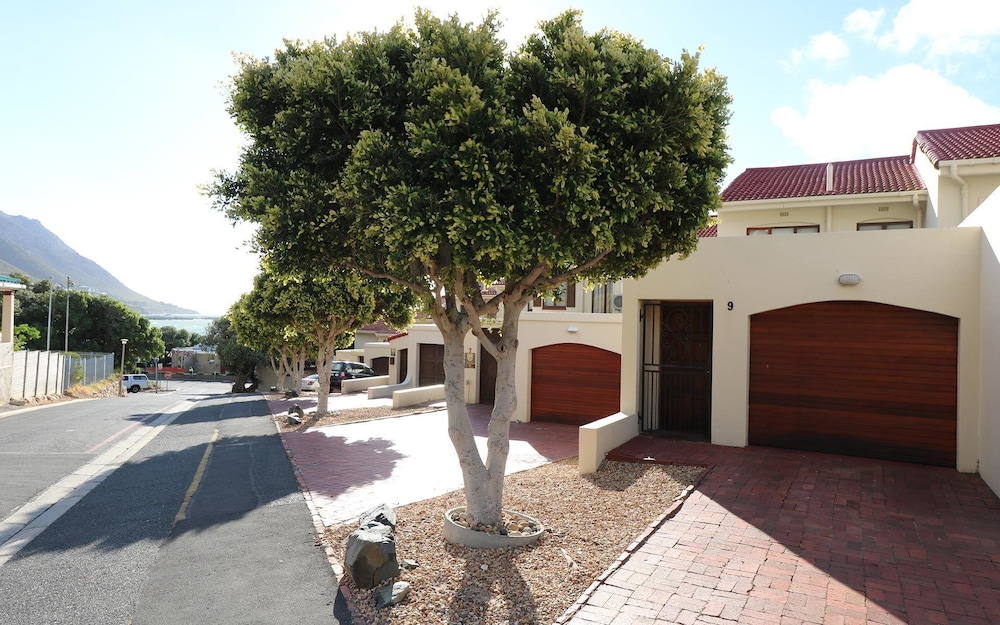 Milkwood House — 4-Star Luxury Hotel in Cape Town, South Africa