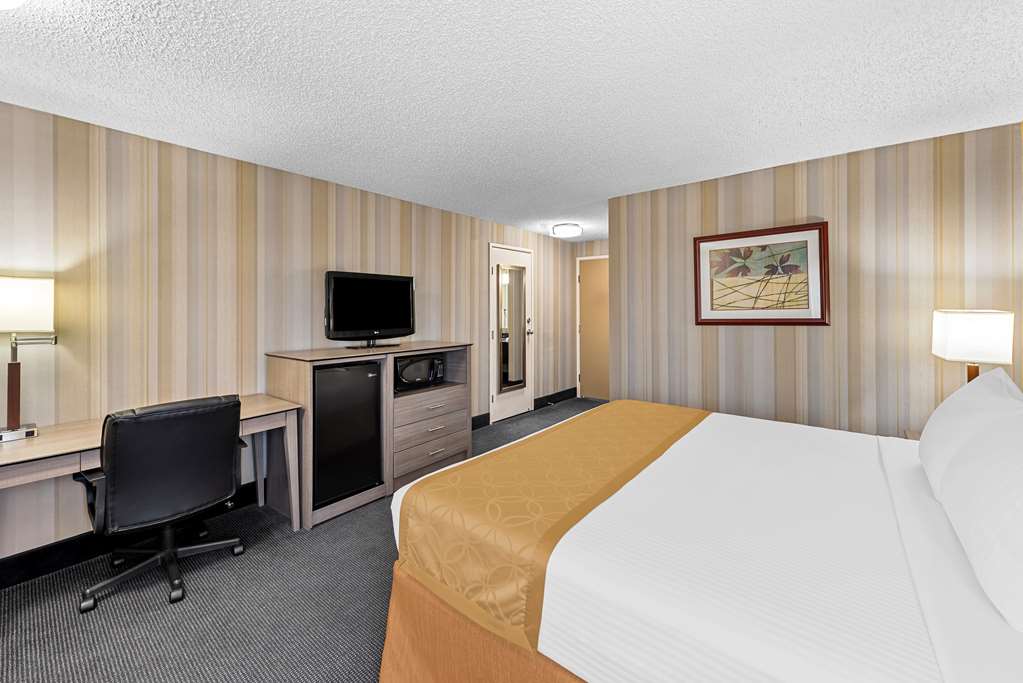 Best Western Cascadia Inn - photo 12