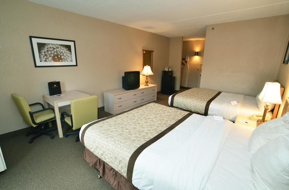 Olympia Resort and Conference Center - photo 17