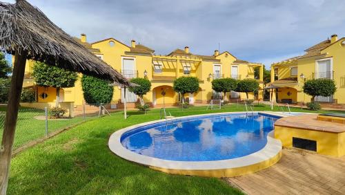 Pantoque Sani Ideal Para Familias in El Puerto De Santa Maria, Spain