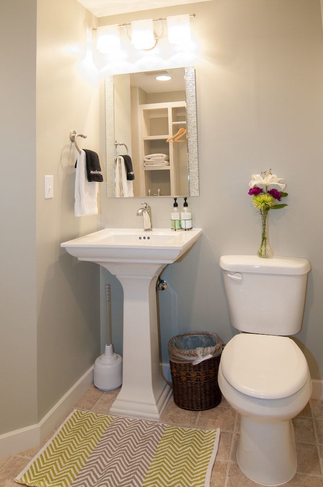 Boise Hillside Suites - photo 3