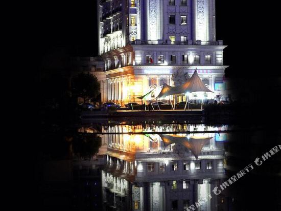 Garden Lakefront Sego International Hotel in Wuhu, People's Republic of China