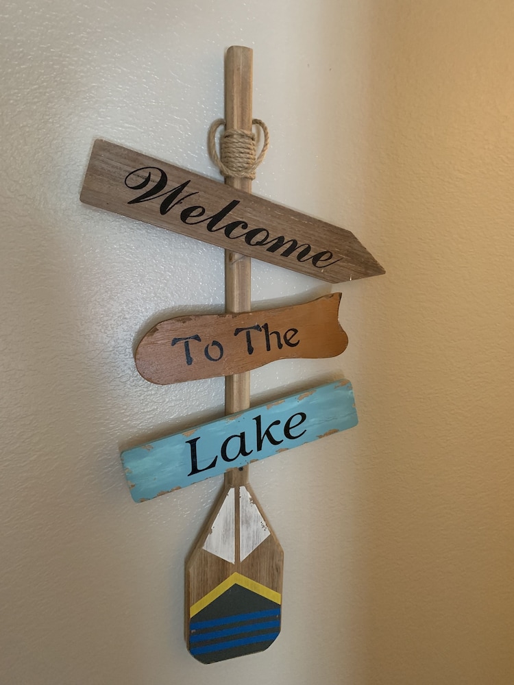 The North Shore Inn - photo 41