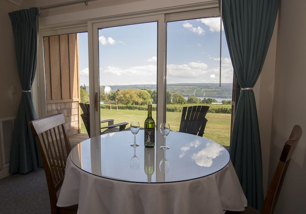 The Inn at Glenora Wine Cellars - photo 2