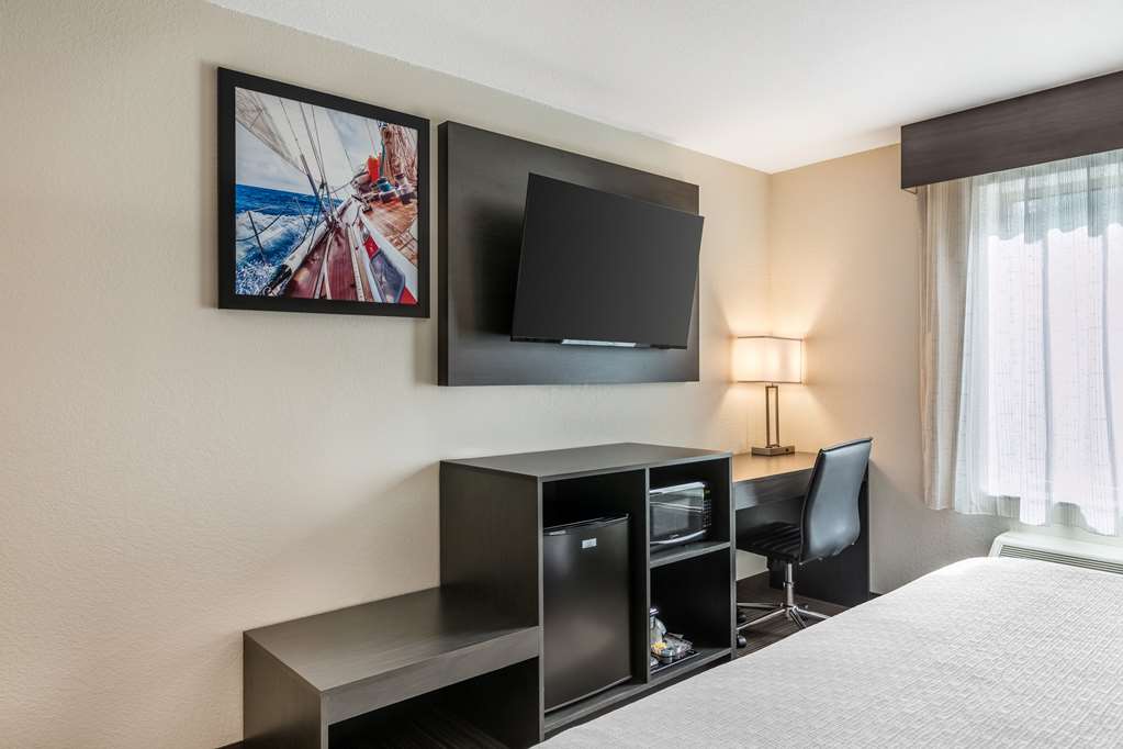 Best Western Plus Bluffton Hilton Head Hotel - photo 18