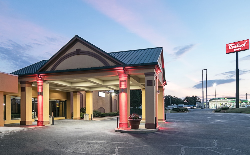 Red Roof Inn Forsyth - photo 27