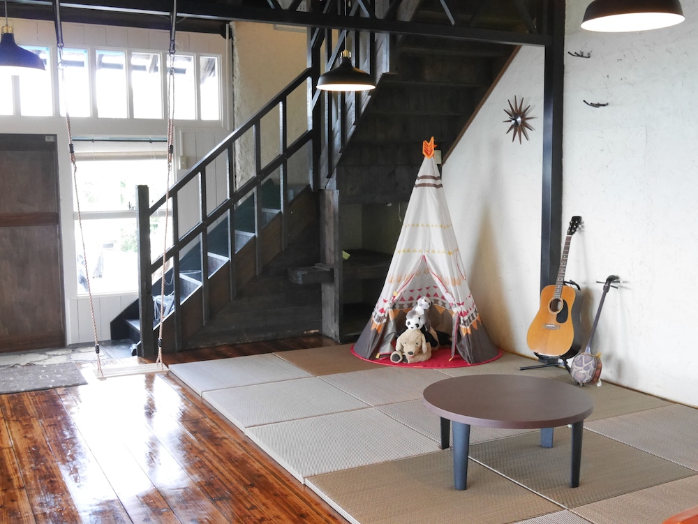 Family Lodge Nanjyo — 4-Star Luxury Hotel in Nanjo, Japan