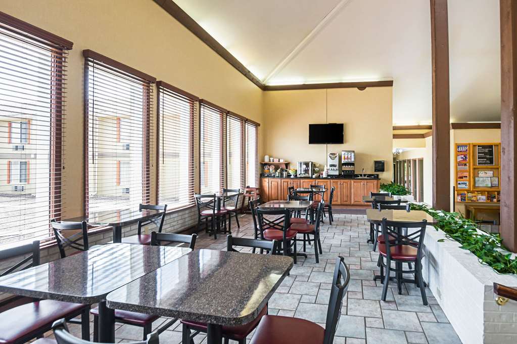 Quality Inn & Suites Frostburg Cumberland - photo 30