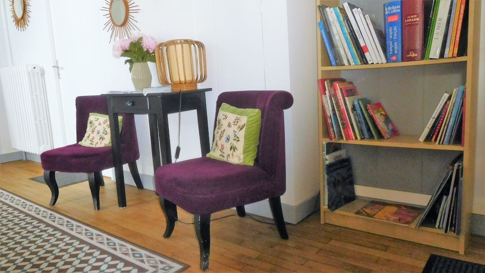 La T te sur l’Oreiller in Saint-Nazaire, France