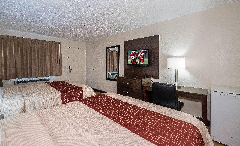 Red Roof Inn Dayton Huber Heights - photo 18