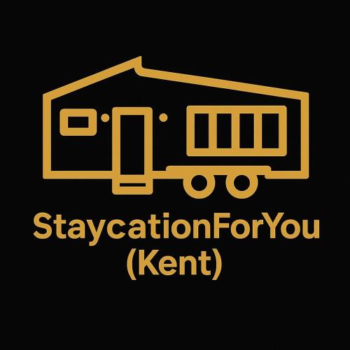 Staycation For You — 4-Star Luxury Hotel in Leysdown-On-Sea, United Kingdom