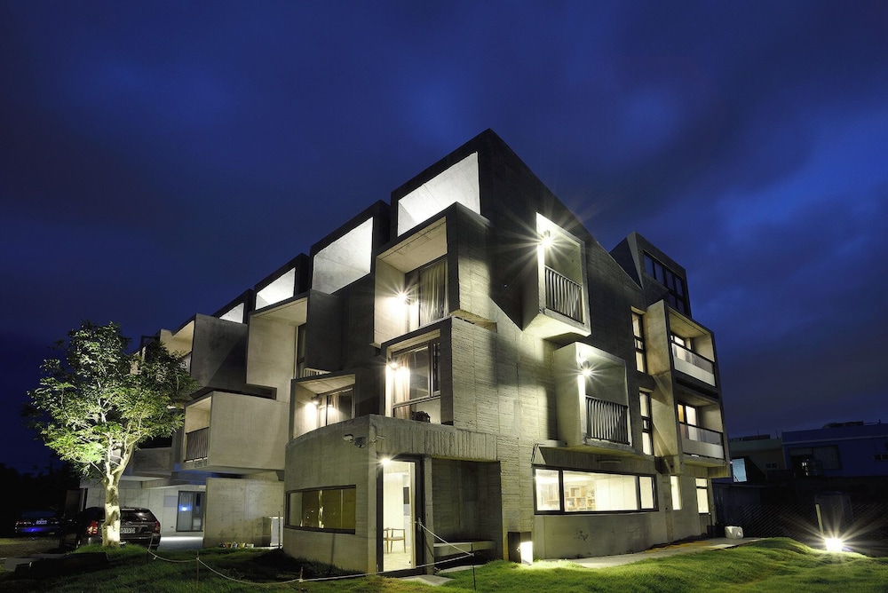 The Light Inn - carbon neutral hotel in Hengchun
