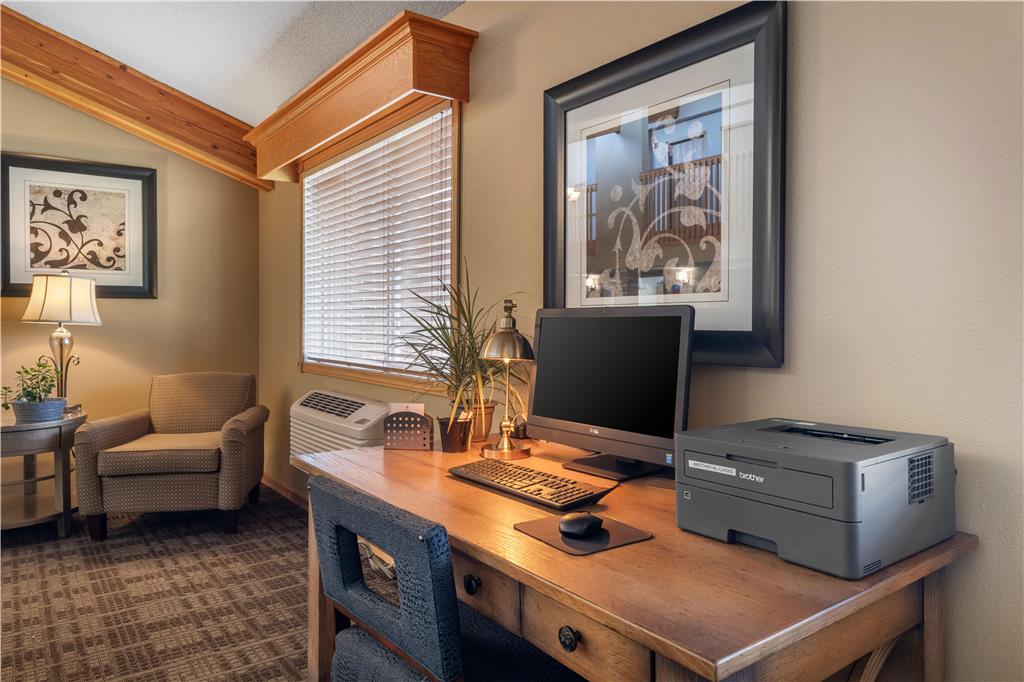 SureStay Plus Hotel by Best Western Litchfield - photo 41