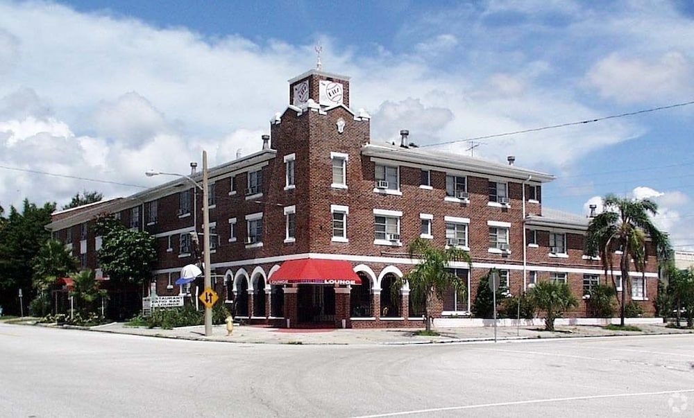 Palm Grove Inn - photo 27