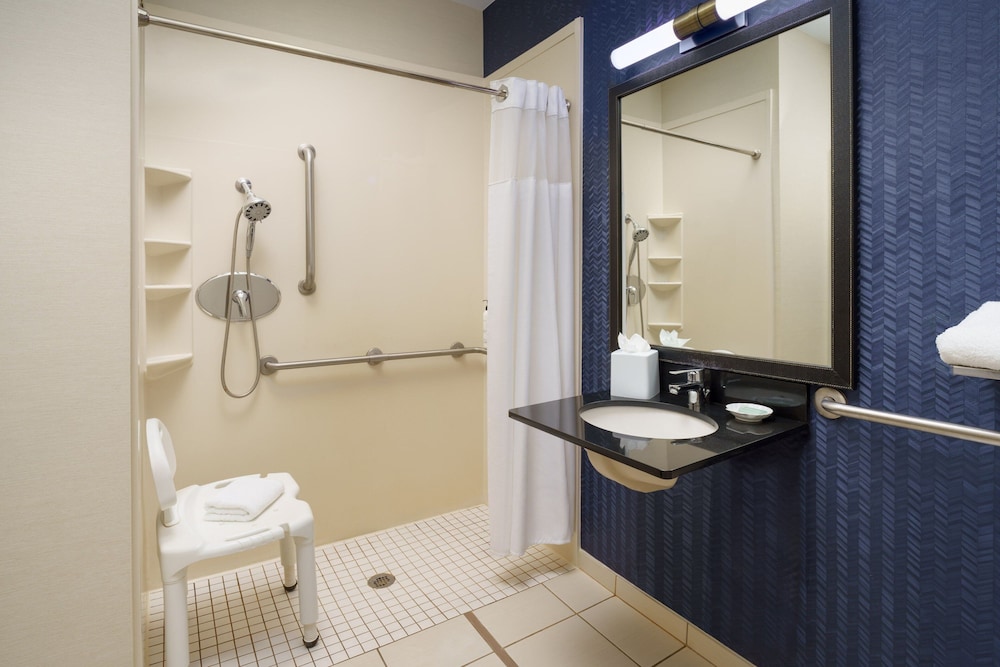 Fairfield Inn And Suites By Marriott Boca Raton - photo 14
