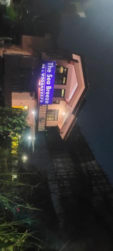 The Sea Breeze - last minute hotel in Unknown City