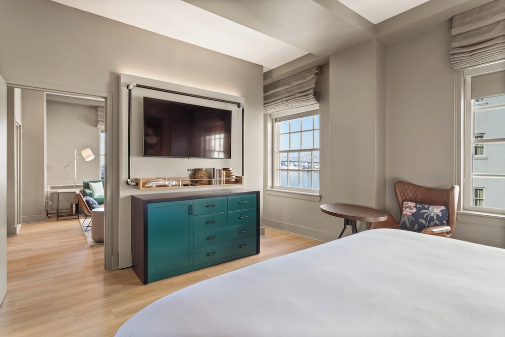 Hotel Indigo Baton Rouge Downtown by IHG - photo 51