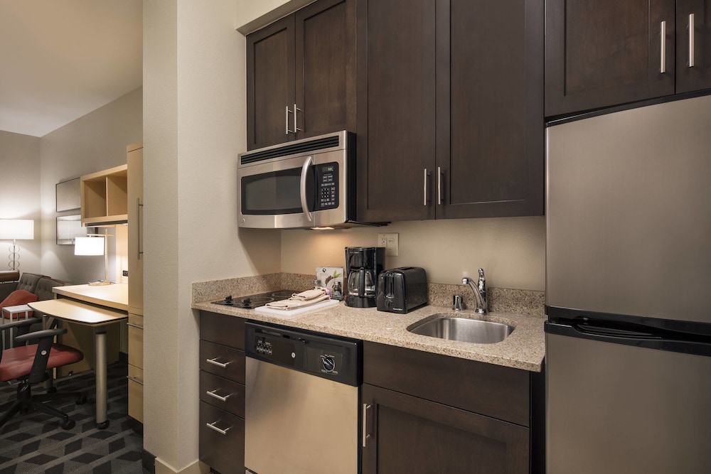 TownePlace Suites by Marriott San Diego Vista - photo 9