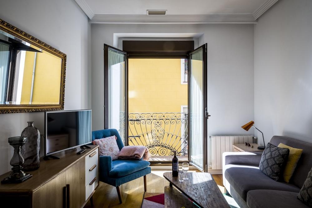 Figueroa Design — 4-Star Luxury Hotel in Madrid, Spain