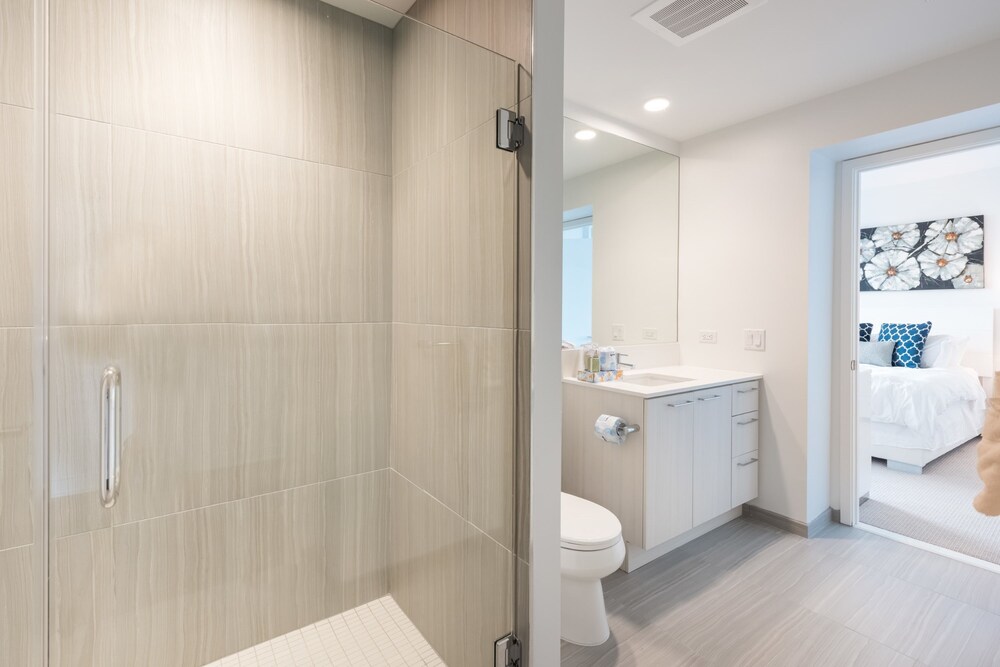 Global Luxury Suites at Reston Town Center - photo 71