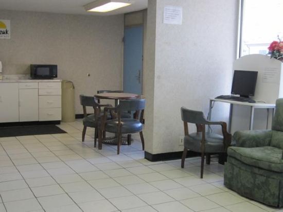Regency Inn Of Naperville - photo 14