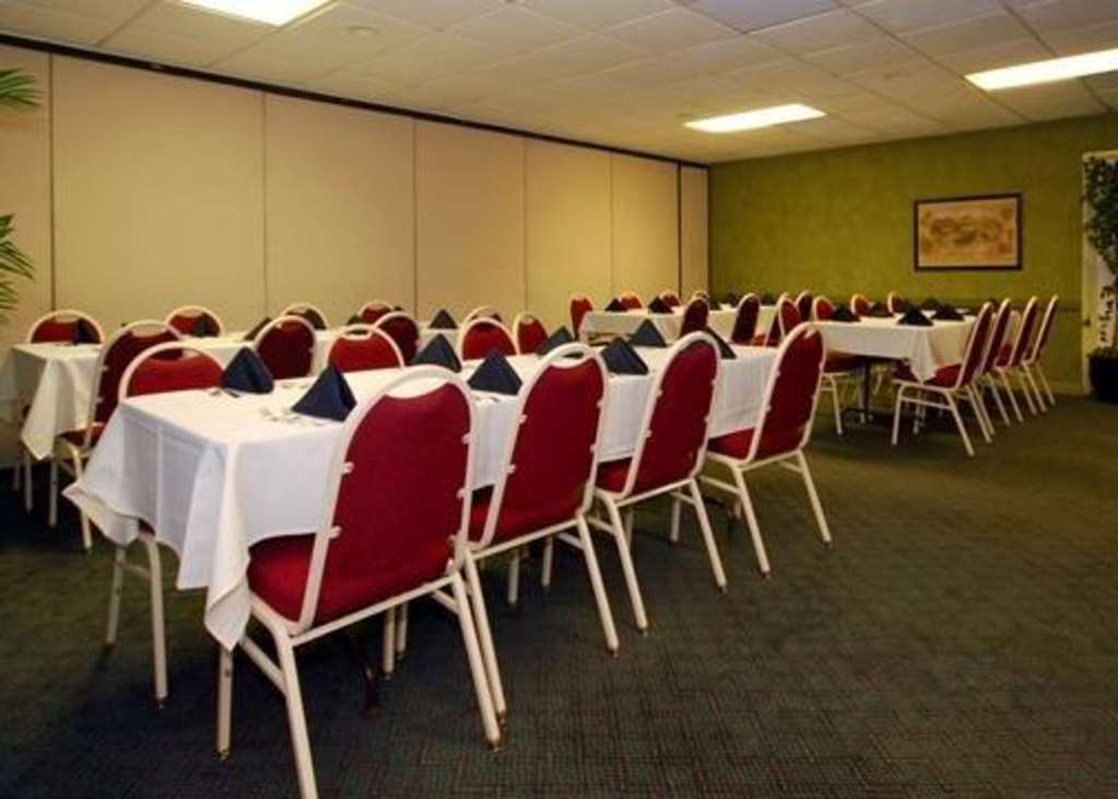 Comfort Inn Sandusky - photo 34
