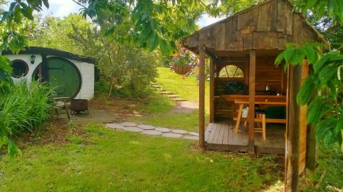 Hole In The Ground in Cambridge, New Zealand
