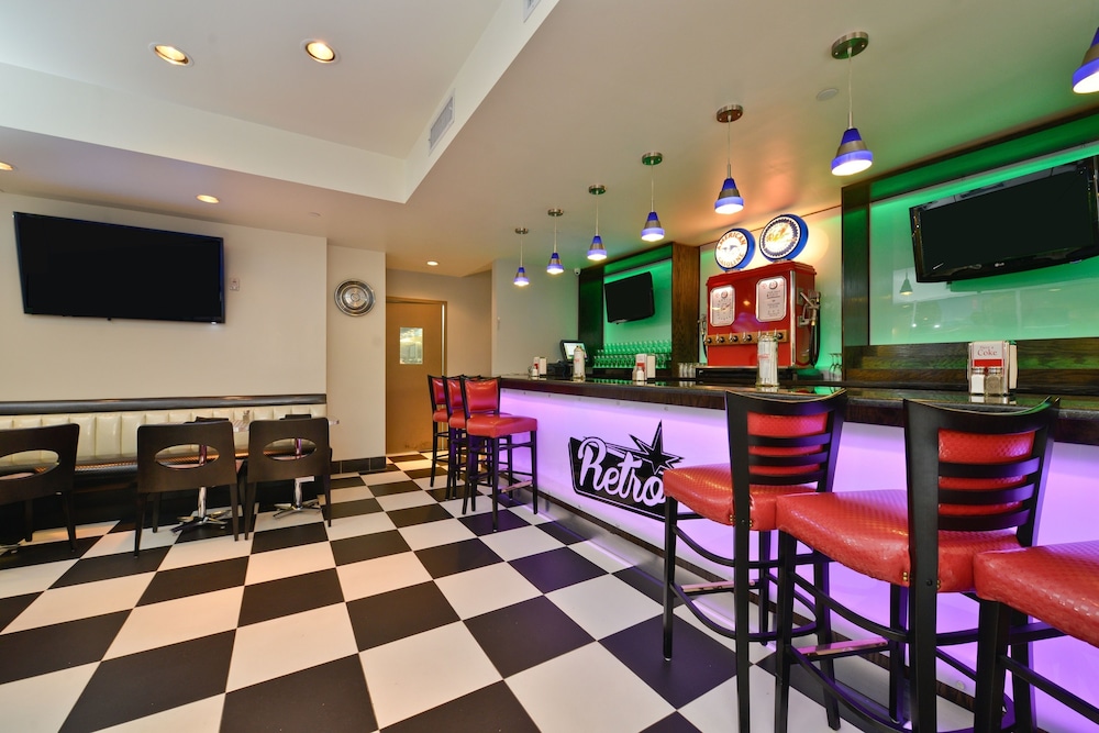 Holiday Inn NYC Lower East Side by IHG - photo 26