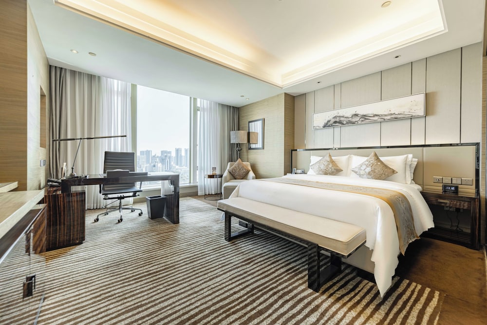 Friends International Hotel — 4-Star Luxury Hotel in Shenzhen, People's Republic of China