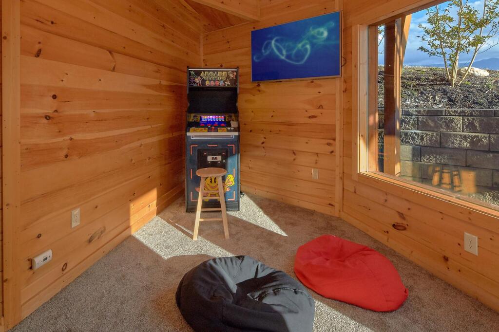 Ski Mountain Overlook - photo 3