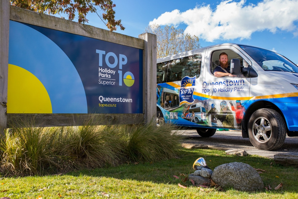 Queenstown Top 10 Holiday Park — 4-Star Luxury Hotel in Queenstown, New Zealand