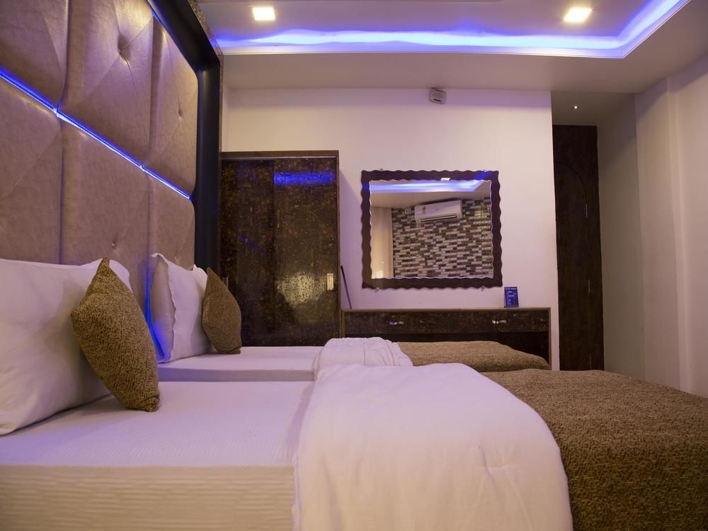 Hotel Jazira in Daman, India