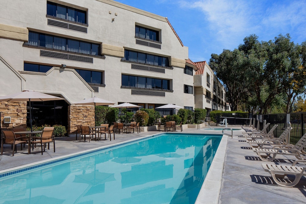 Courtyard by Marriott San Diego Rancho Bernardo - photo 23