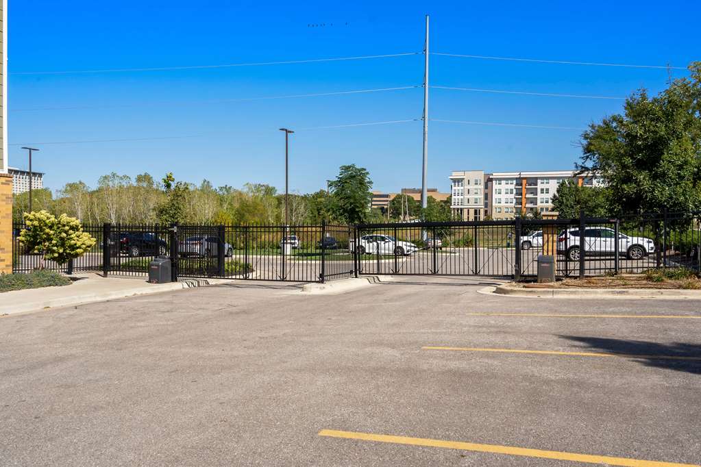 WaterWalk Extended Stay by Wyndham Kansas City Overland Pk - photo 84