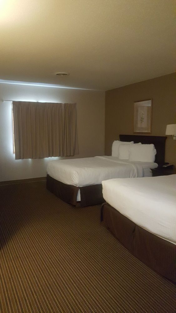 Crookston Inn & Convention Center - photo 10