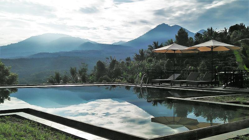 Atres Sari Resort - carbon neutral hotel in Munduk
