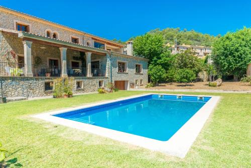 Turixant Dalt — hotel in Mancor De La Vall