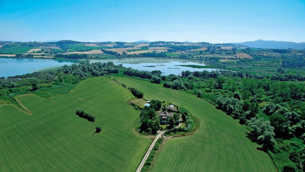 Poggio Casale — 4-Star Luxury Hotel in Chiusi, Italy