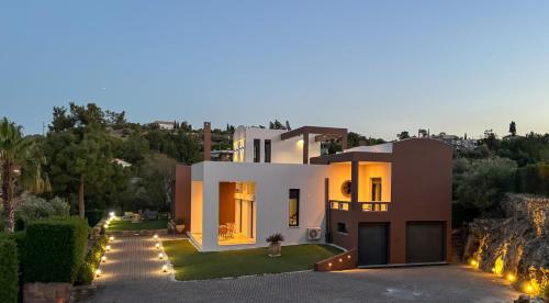 Residenza di Lusso Fast WiFi Ideal for Remote Work & Long Stays — 4-Star Luxury Hotel in Chios, Greece