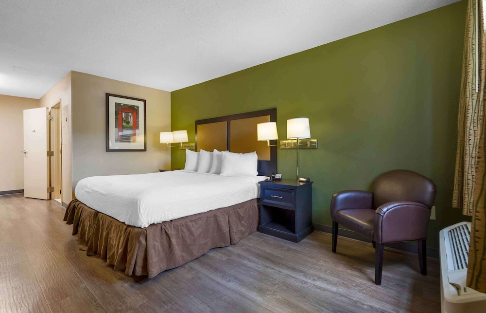 Extended Stay America Select Suites Columbia Ft. Jackson - photo 9